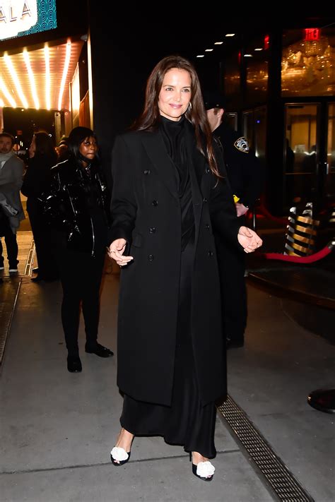 Chaussures Fleuries New York Katie Holmes Opte Pour Les Chaussures