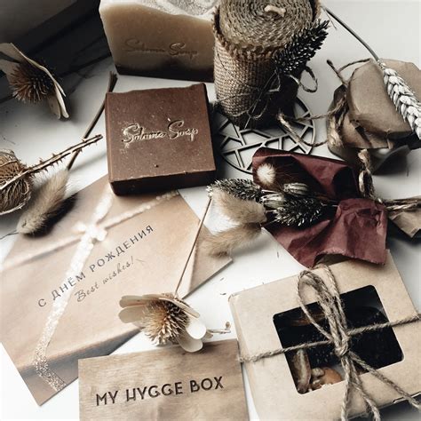 Подписка на подарочные боксы от My Hygge Box