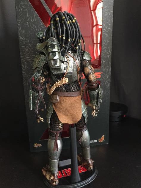 Hot Toys Classic Predator Modified To Jungle Hunter MMS On Carousell