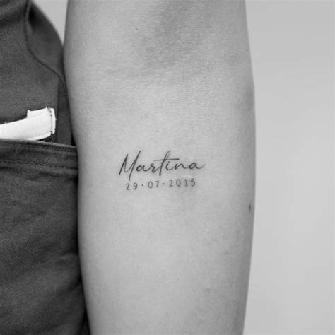Tatuagem Nome E Data De Nascimento - Tatuagem data de nascimento: +64 ideias lindas e únicas!