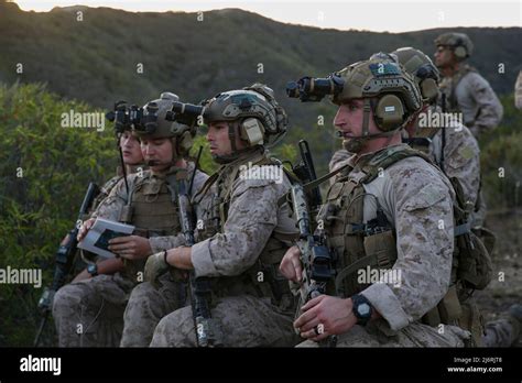 U S Marines With Maritime Raid Force 13th Marine Expeditionary Unit