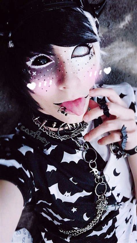 Pin By Sxd Boyzs On Cuties Pastel Goth Makeup Goth Makeup Cute Emo