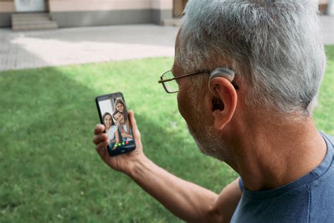 Signs You Might Need Hearing Aids Hear