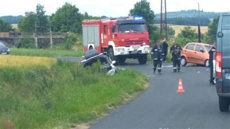 78 latek bez prawa jazdy spowodował kolizję