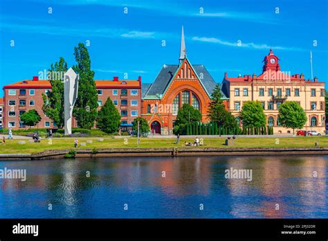 Halmstad Sweden July 12 2022 Statue Of A Woman At Picasso Park And