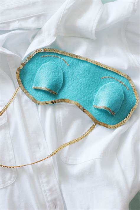 Diy Holly Golightly Sleep Costume Sweet Short And Stylish