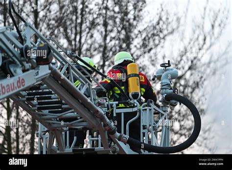 Strahwalde Wohnhaus Steht Lichterloh In Flammen Gro Einsatz Der