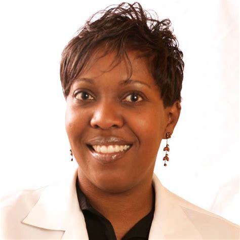 Alumni Spotlight: Dr. Valencia Wells - School of Optometry