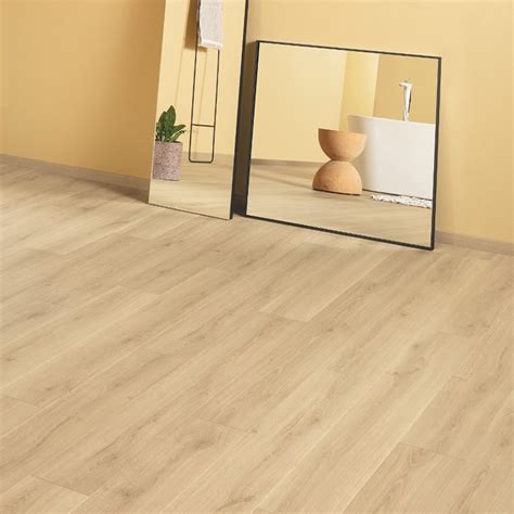 Suelo Laminado Quickstep Roble Natural Cepillado Sig Brico Valera