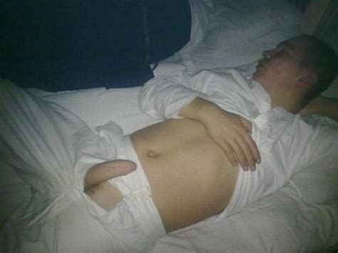Tumbex Hot Sleeping Guys Tumblr Sleeping Naked Men