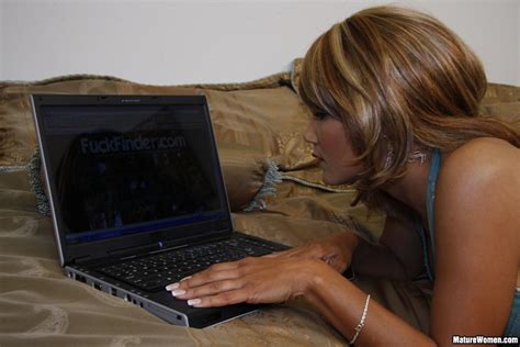 Mature Babe Round Tits Gets A Nice Facial Porn Pictures XXX Photos Sex Images 3447556 PICTOA