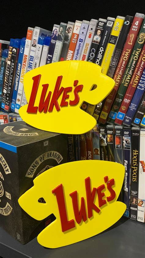 Luke's diner sign fridge magnets from Gilmore Girls by Lumanieri ...