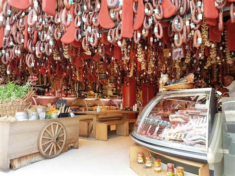 The 10 Best Delis in Athens