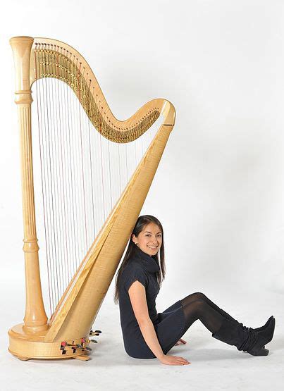 Book Female Harpist Hire Harp Player Scarlett Entertainment Uk