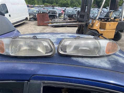 Фар Стоп Ровър 200 Rover 200 с. Самоводене • OLX.bg