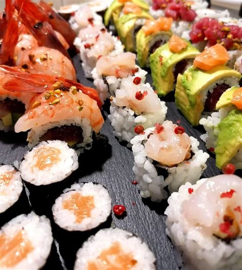 Sushi In Casa Buono Come Al Ristorante Al Piatto La Ricetta Di Al Piatto