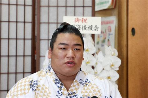 新十両が喜び 平戸海「一つの夢だった」、朝乃若「勝ち越したい」 毎日新聞