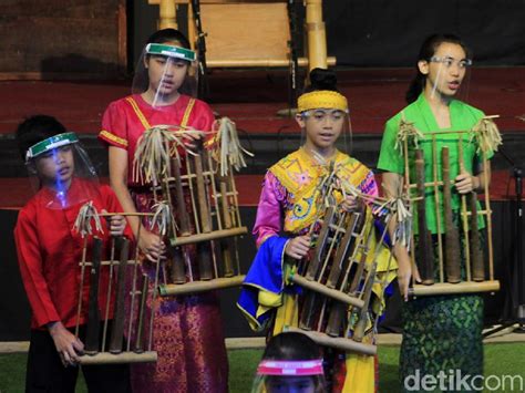 Alat Musik Angklung