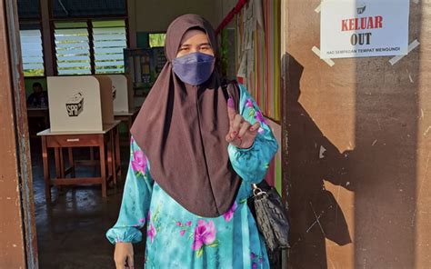 Polling Stations Open For Johor Polls Fmt