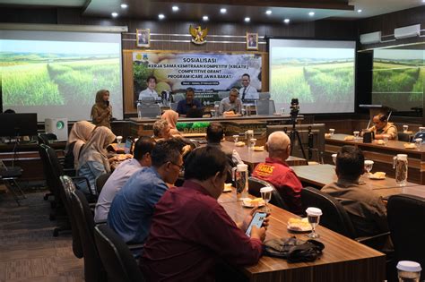 Inovasi Pertanian Garut Dorong Modernisasi Dan Digitalisasi Melalui