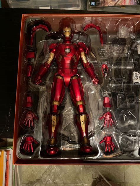 Hot Toys Iron Man Mk9 Hobbies And Toys Toys And Games On Carousell