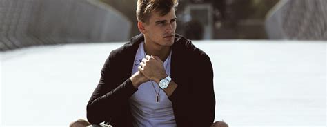 Buy Exclusive Designer Range for the Sportivo Online Hydrogen Watch