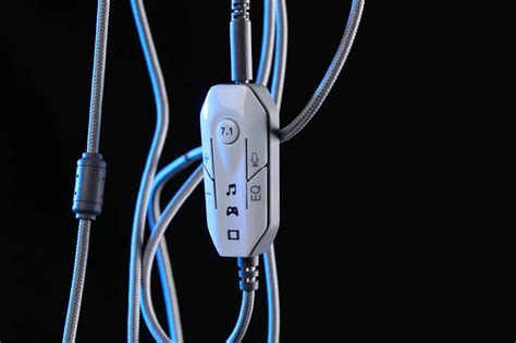 Купить игровую гарнитуру Dareu A730 Yellow по цене от 6020 руб ...