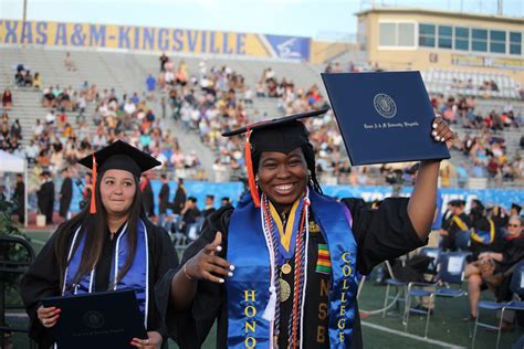 Tamuk Commencement Texas A M University Kingsville