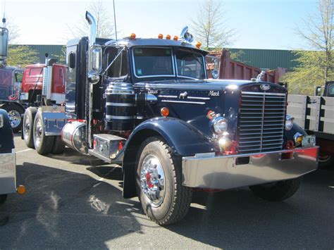 Western Mass Show Pics - Antique and Classic Mack Trucks General