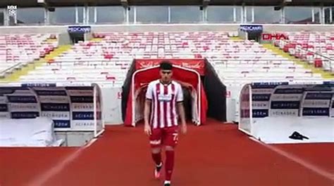 Yunus Emre Konak yuvadan uçtu Resmen Premier Lig de Dailymotion Video