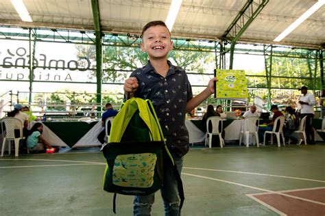 Comfenalco Antioquia On Twitter Estamos Muy Felices Porque Ya Casi