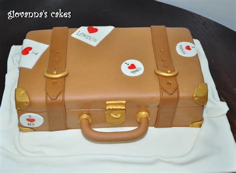 Giovannas Cakes Luggage Cake