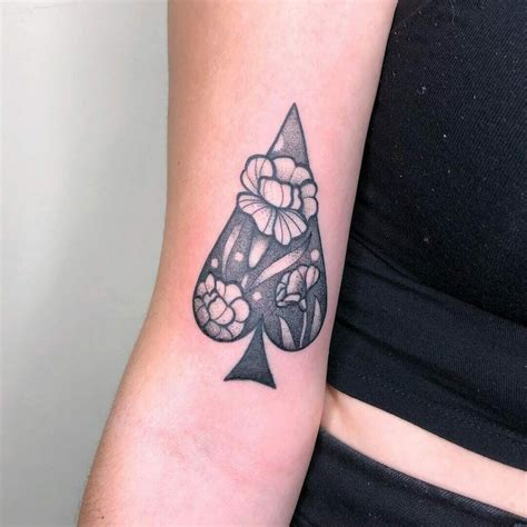 12 Spade Tattoo Ideas To Inspire You