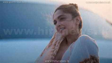 Starring Deepika Padukone Siddhant Chaturvedi Gehraiyaan Trailer