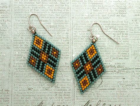 Linda S Crafty Inspirations Brick Stitch Diamond Earrings 7