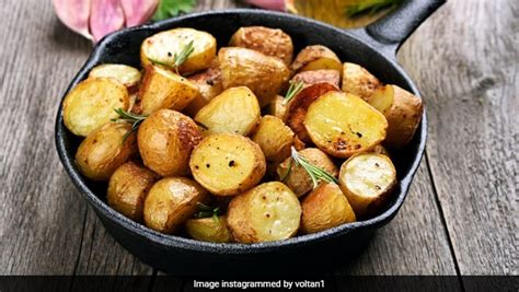 7 Best Potato Indian Snack Recipes | Easy Indian Potato Recipes - NDTV Food