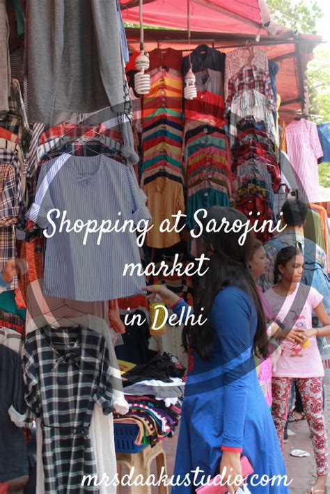 Shopping In Delhi: Sarojini Market