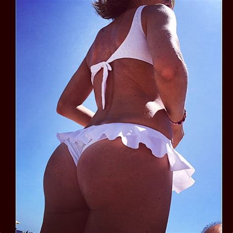 Rich Skinny Italian MILF Porn Pictures XXX Photos Sex Images 3805247 PICTOA
