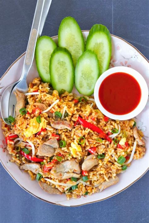 Spicy Thai Pork Fried Rice Minute One Wok Wonder That Spicy Chick