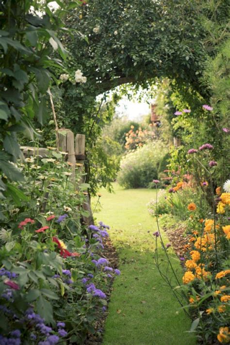 sublime   secret garden ideas designed    https