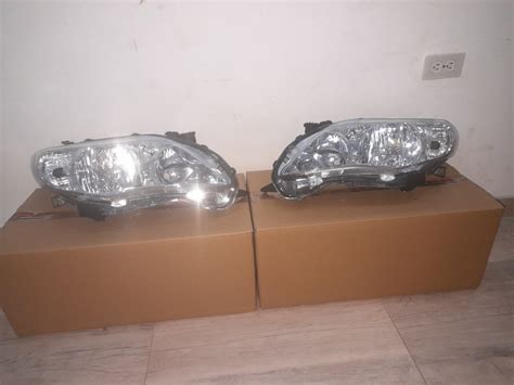 Faros De Toyota Corolla 2011 2012 2013 2014 Lh Rh Mercado Libre