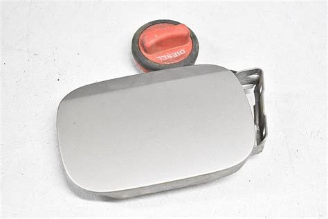 A0005846517 : Tankdæksel og Benzinklap - Autoparts24