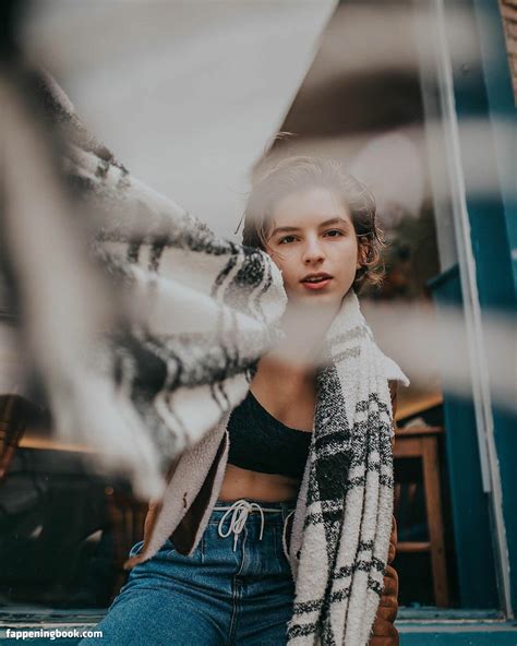 Karina Martins U Nude OnlyFans Leaks Fappening FappeningBook