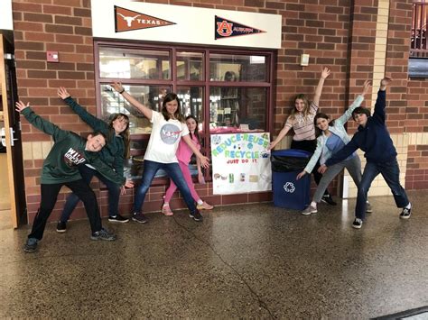 Winona Middle School Students Inspired To Get Recycling Bin For Lunch