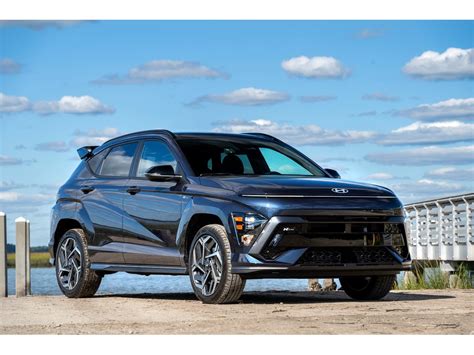 2024 Hyundai Kona Review, Pricing, & Pictures | U.S. News