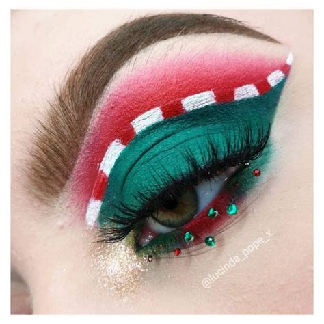 Christmas Eye Makeup Candy Cane Inspired Eyeliner Christmas Eye