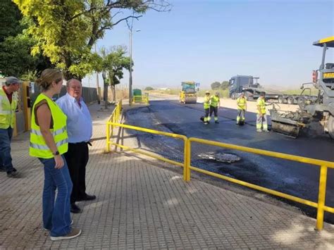 La Comunidad Mejora El Drenaje En La Carretera Pr Xima Al Colegio De