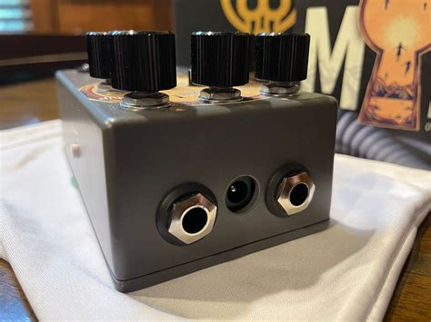 Walrus Audio Mira Compressor Review