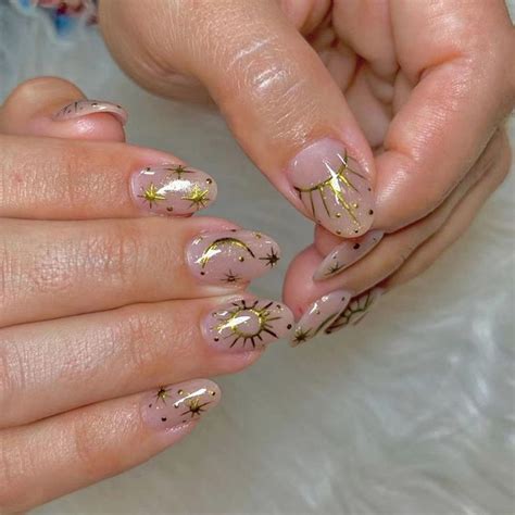 IMSOHOT Nude Glossy Press On Nails Medium Oval Fake Nails Round Moon Star False Nails With