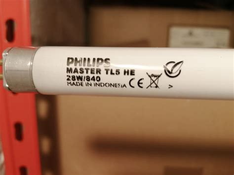 Neonske Cijevi Tanke Marke Philips 116 Cm